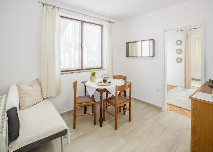 Apartment Katana